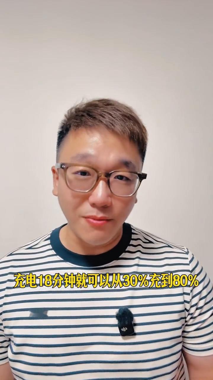 吉利银河A7预售10.38万起？
朋友们，吉利银河A7正式开启预售，五个版本，价