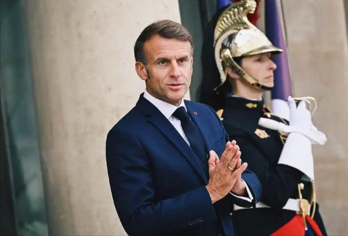 马克龙下月访华，人还没到就先向中国要"国礼"

这位法国总统将开启为期三天的访华