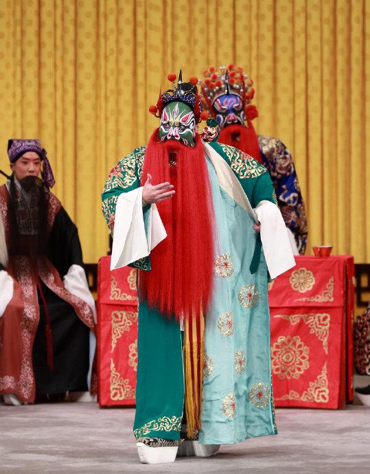 #好腔调之好戏一起说#刘恩（1940—），原阳县路寨乡党寨村人。自幼酷爱文艺，1