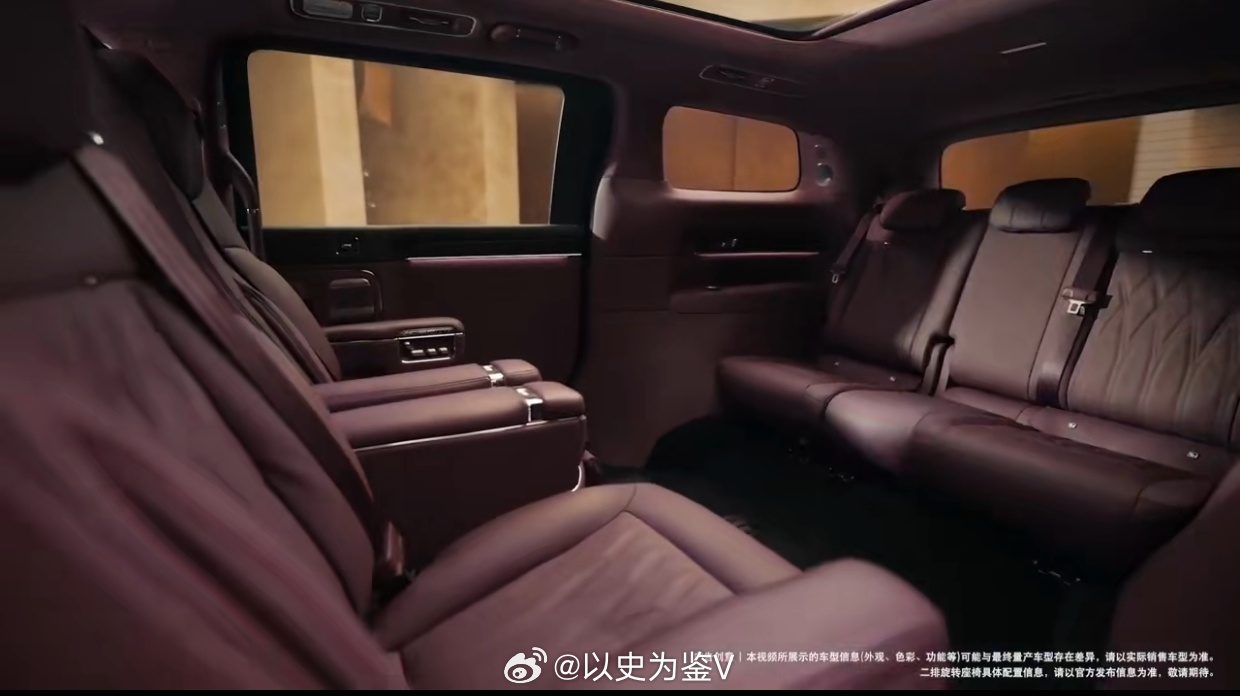 赵长江称MPV配备旋转座椅或成刚需MPV是一个非常卷的市场，去年整体销量达到10