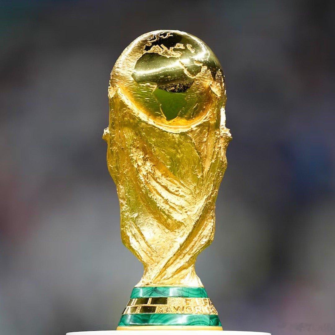 一个可能比较“沉重”的话题👉中国足球青训该如何搞董路孙继海青训论战热点解读 个