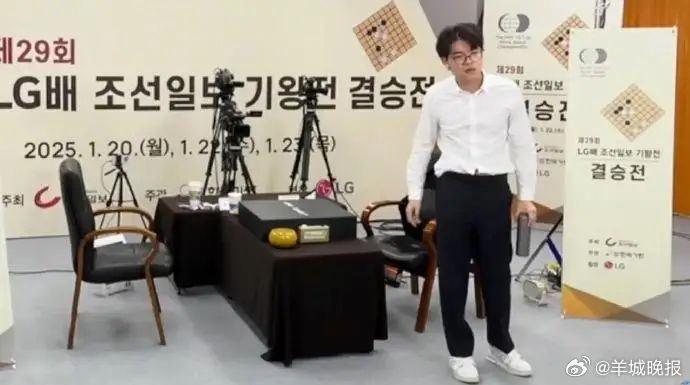 【#韩国发布最新版围棋竞赛规程# 今年7月1日施行】5月7日，韩国发布最新版《围