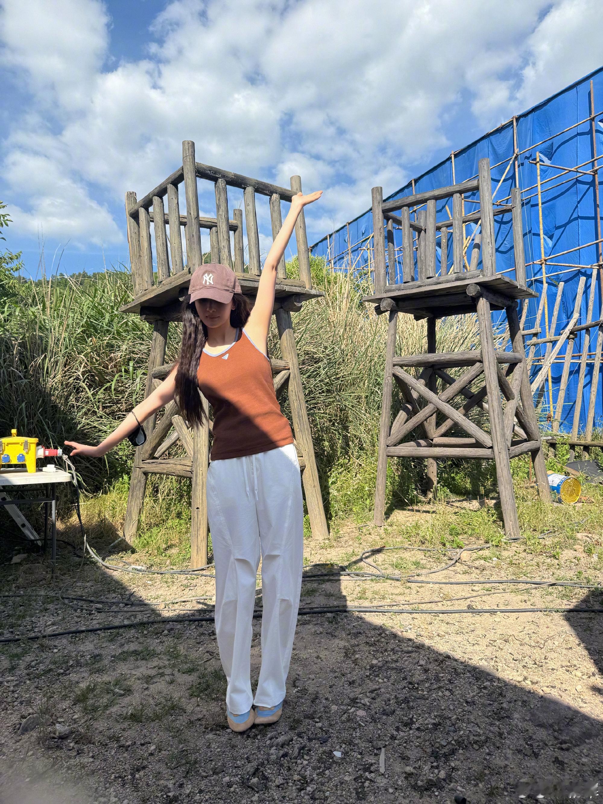 杨幂晒大暑养生食补杨幂妥妥的节气小博主，每到二十四节气，她都会按时分享日常随笔，