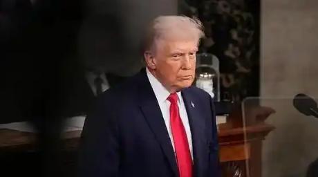 特朗普一句“敢动手就炸首都”震动全球！美俄台海三线放狠话背后到底打的什么算盘？普