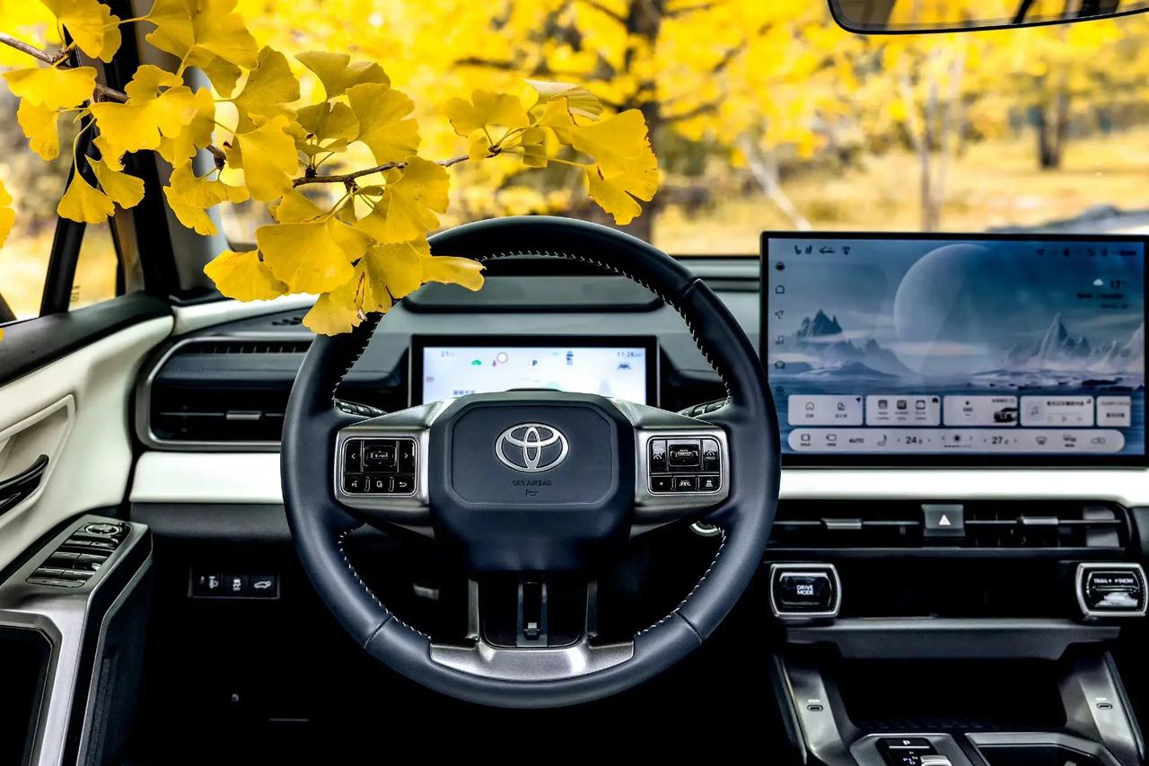 广汽丰田最近几年销量走势：

2021年，80.7万辆；
2022年，102.8