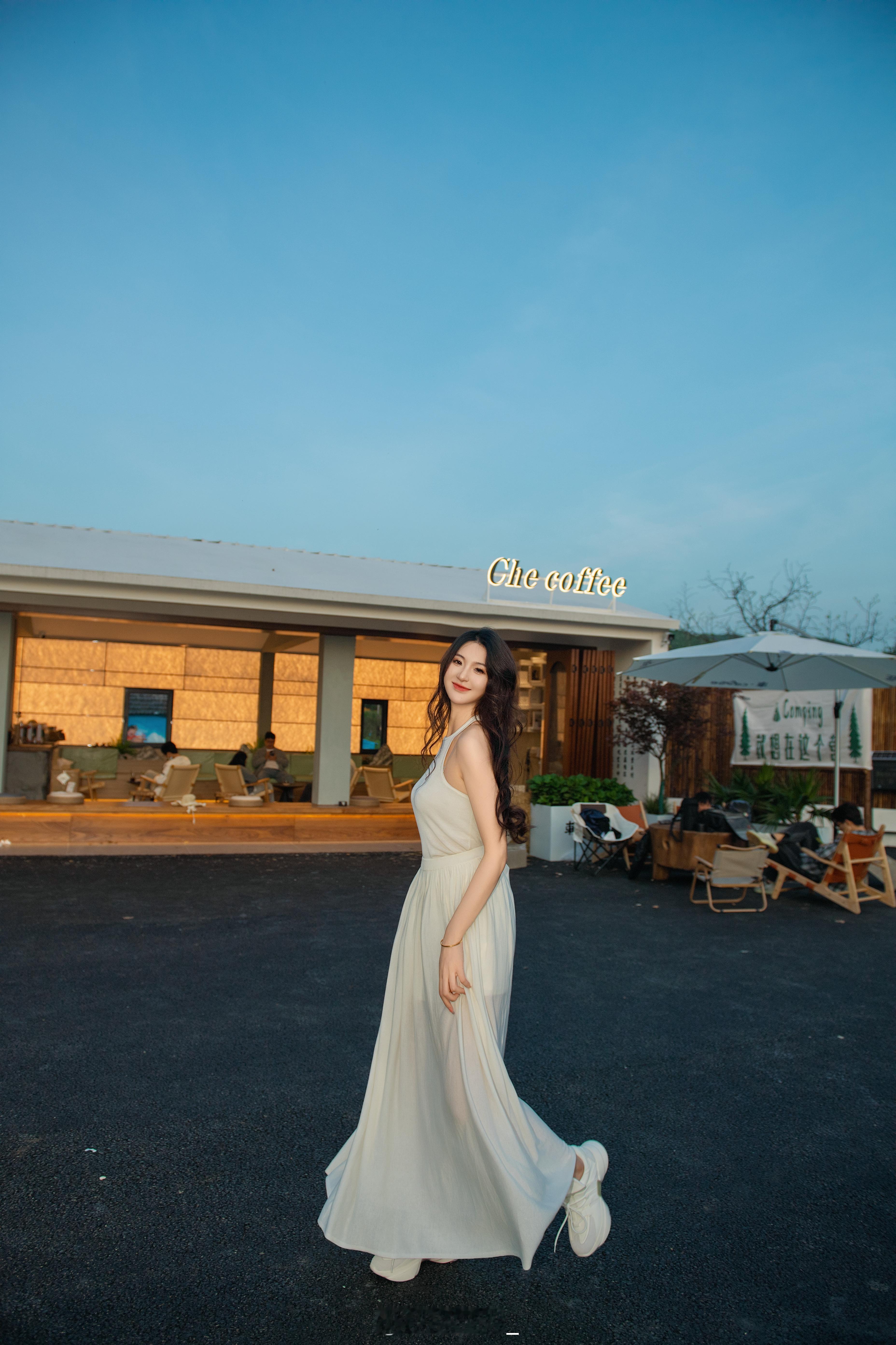 ᵀʰᵉ ʰᵒᵗ ˢᵘᵐᵐᵉʳ ʷᵃˢ ᵗᵒᵒ ˢʰᵒʳᵗ.ᴱᵛᵉʳʸ ˢᵉᶜᵒⁿ