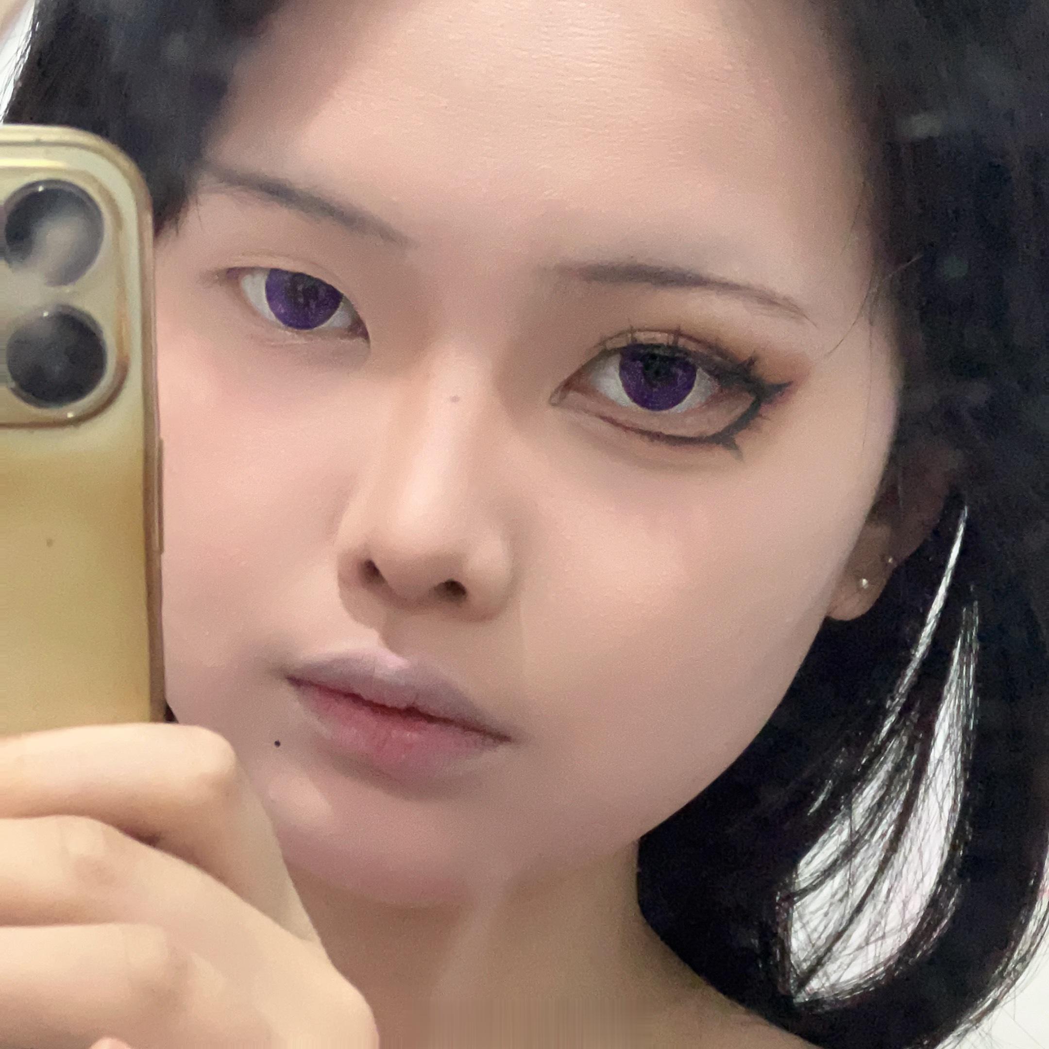刚好只化了一只眼睛#岩栖的大脸盘子# ​​​