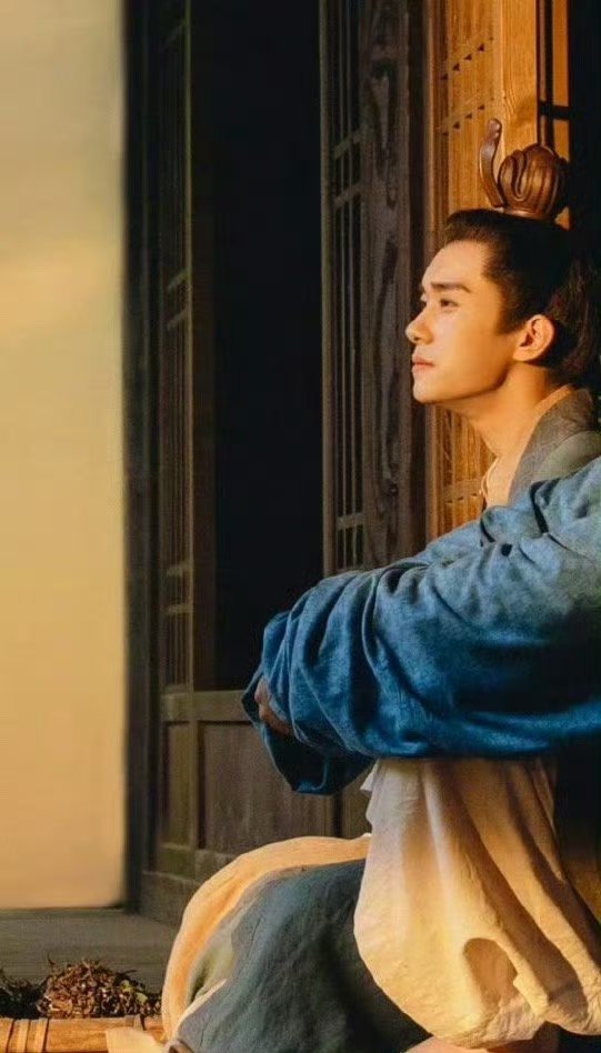 易烊千玺第一部男主剧 多年后在《长安的荔枝》里又见李必！如今《长安的荔枝》居然还