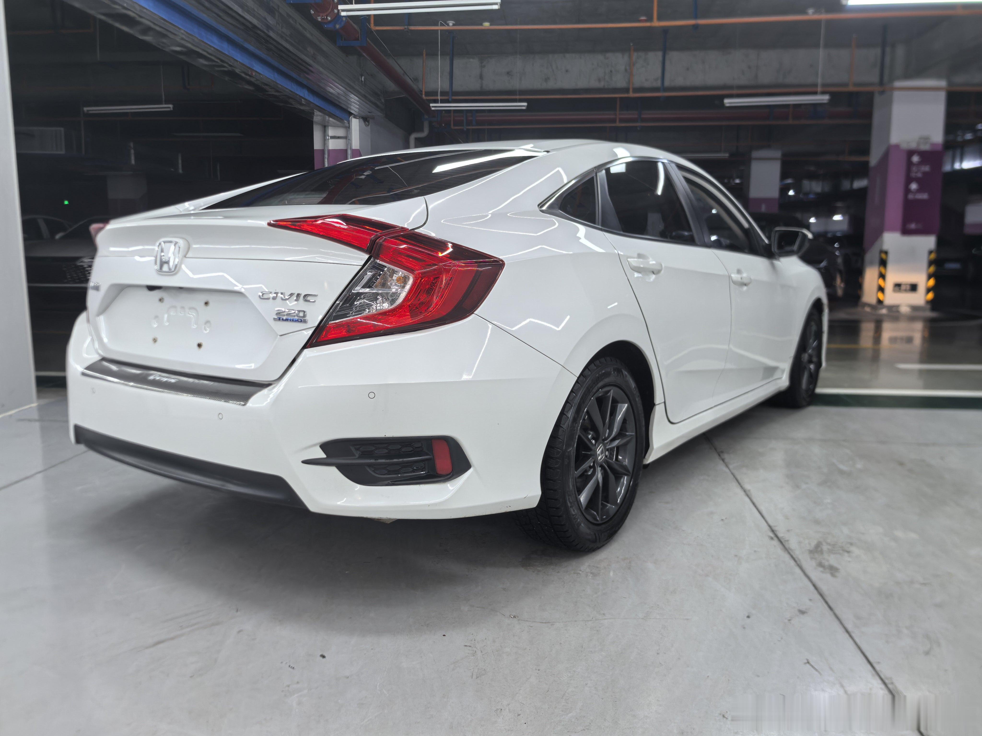 最新车源：思域 2019款 220TURBO CVT劲动版 2022年四万多公里