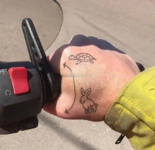 最近摩托自媒体圈子骂战升级了~~~都是同行，何必指名道姓的骂来骂去呢？