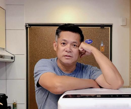 为什么有些人不吸烟、不喝酒，也逃不过肺癌？知名艺人汪建民就是一个例子，他既不抽烟