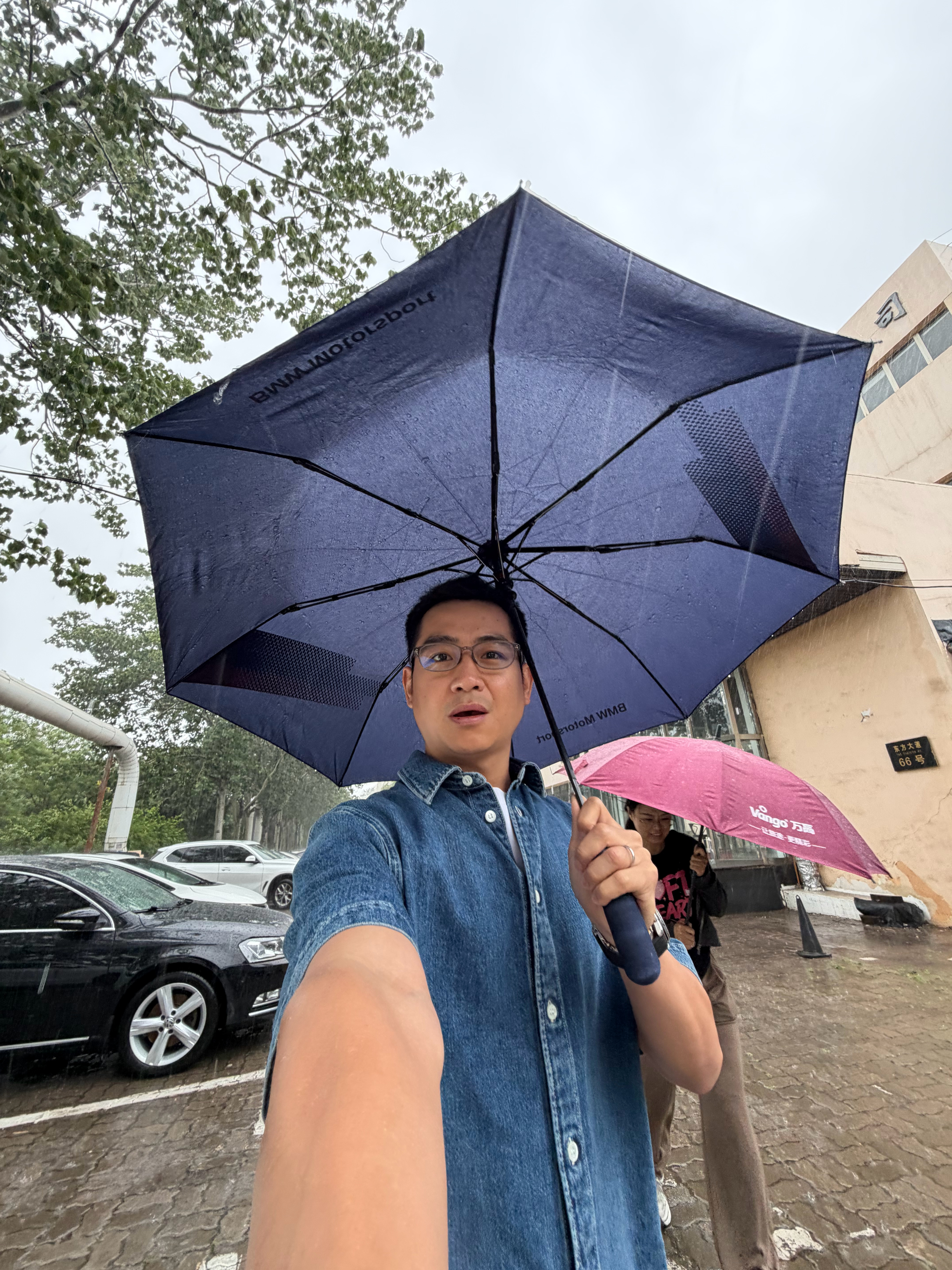 接着拆箱，这大雨～ 天津·中国天津自由贸易试验区