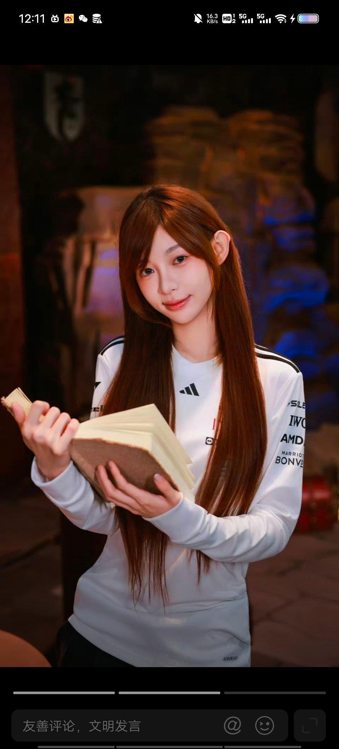 经纪人曝痞幼恋综老头乐真相这标题看成痞幼恋上老头，低调适配场景却意外炸出全网热议