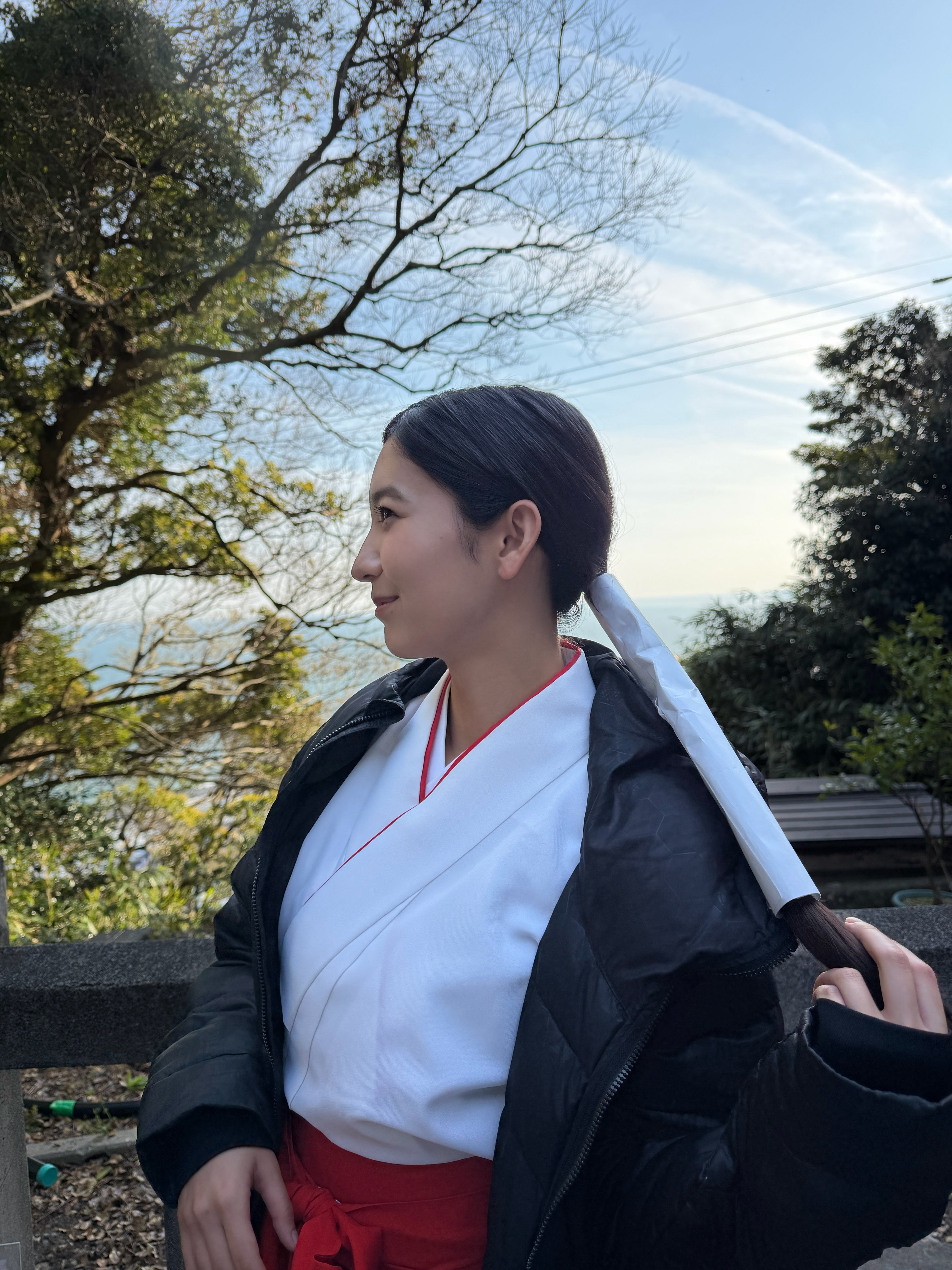 小貫莉奈（『仮面ライダーゼッツ』第41話ありがとうございました🍆怪事課Tシャツ