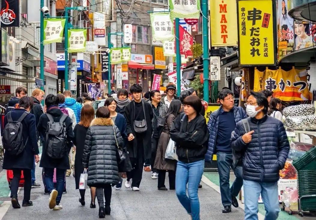 “开战即封门”绝不是吓唬人！一旦中日开战，在日本那76万中国人，很可能再也回不了