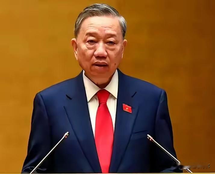 越南彻底栽了！日本突然撤资千亿核电，外资疯狂出逃，制造业全面崩盘。
 
12月8