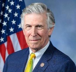 美国现在有些割裂了，美国民主党议员拜尔表示，美国必须要给以色列立好规矩，停止让以