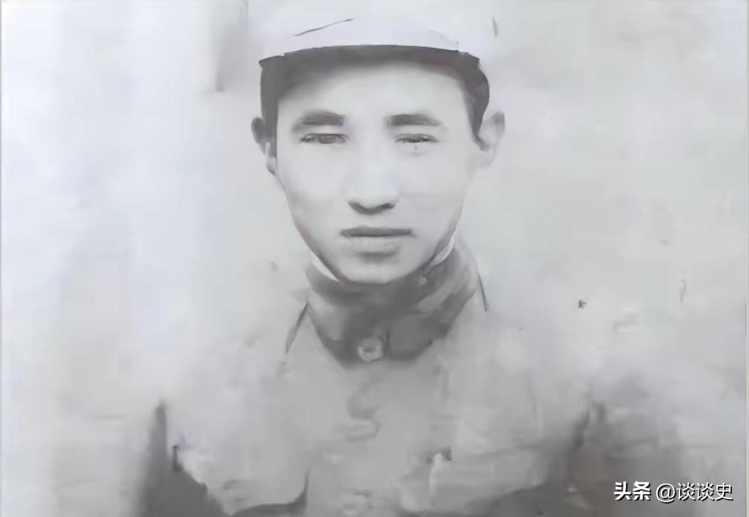 1939年，八路军纵队司令回家探亲就再没归队，写信告别后投奔大汉奸部队，建国后摆