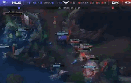 HLE成功拿到大龙，DK打出0换2后抱团拿到炼金龙魂