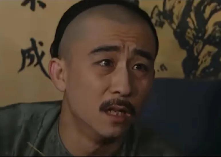 一直在想李卫和高福一块去的四爷府，为什么最后两人天差地别。
李卫和高福都是乞丐，