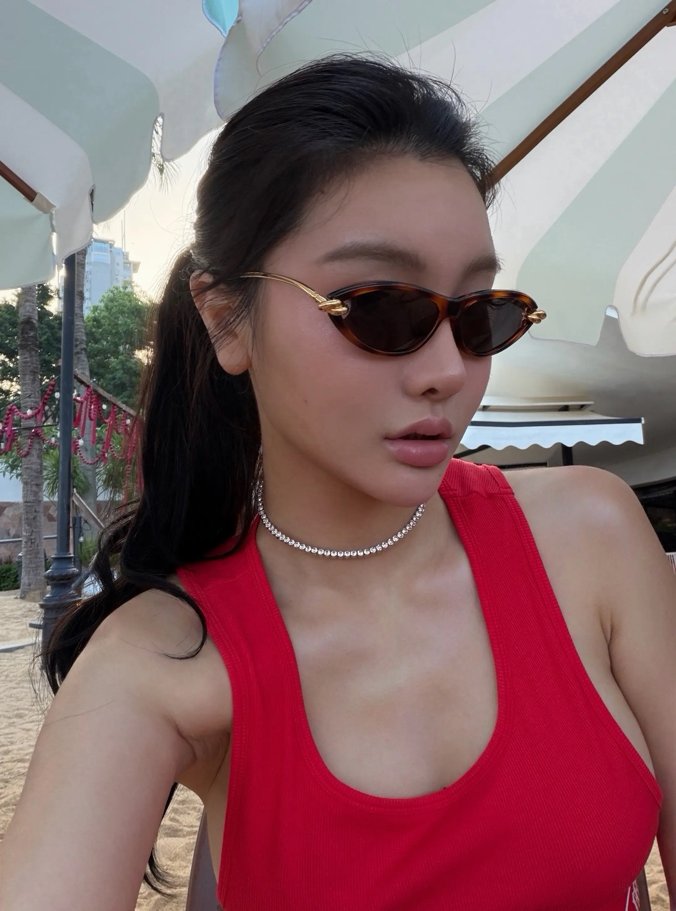 想了半天权威文案 最后发现权威的是我