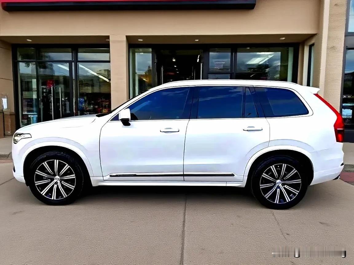 我这是闲的无聊，吃饱了撑的，
咱们就来说说墨西哥毒枭被击毙这个事儿吧，其实下一个