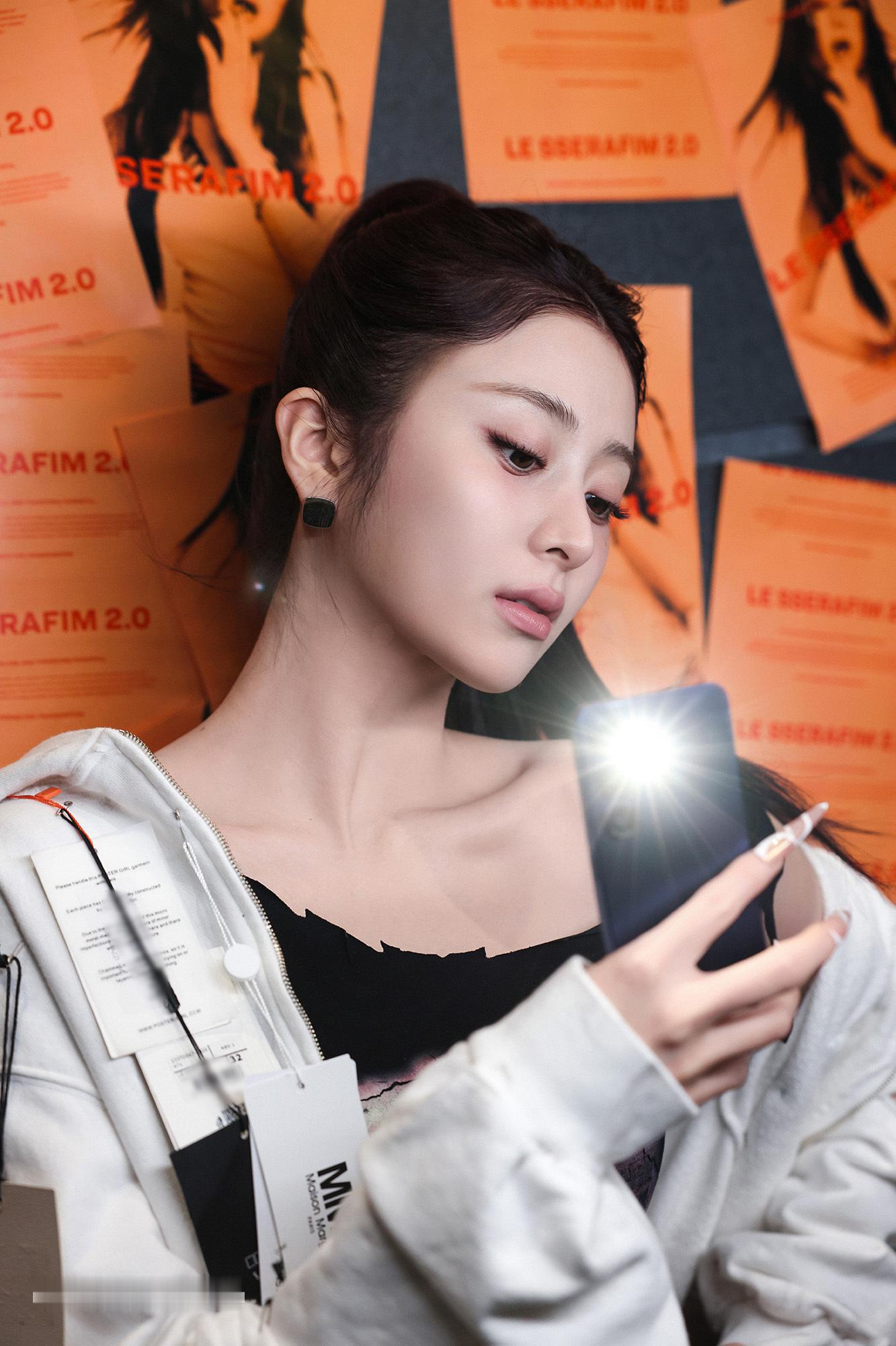 LESSERAFIM 📣lesserafim舞台匠人 【图片】260610 官