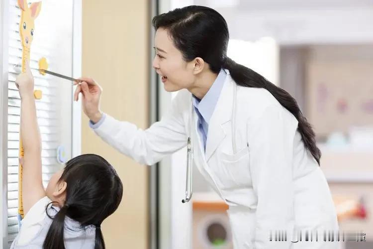 4类女孩难长高，有您家孩子吗？
 
1、超重
体重超标不仅影响形象，还可能促使体