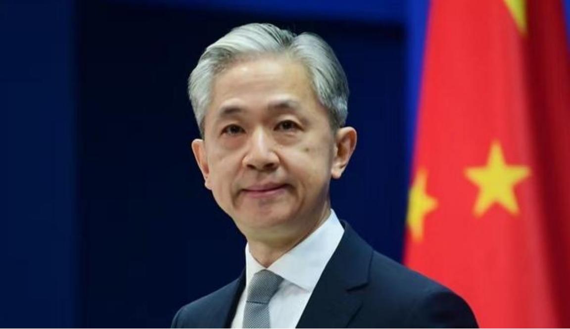 这个世界的安全，基本上就是美国与俄罗斯说了算。没有俄罗斯这个世界的安全是不可想象