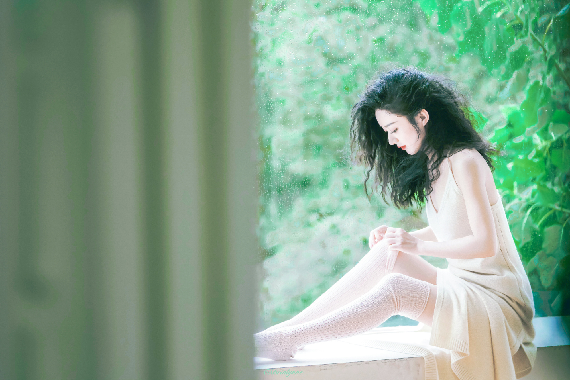 赵丽颖黄和娘 zly赵丽颖李秋萍 别听世俗的耳语去看自己喜欢的风景.​​​