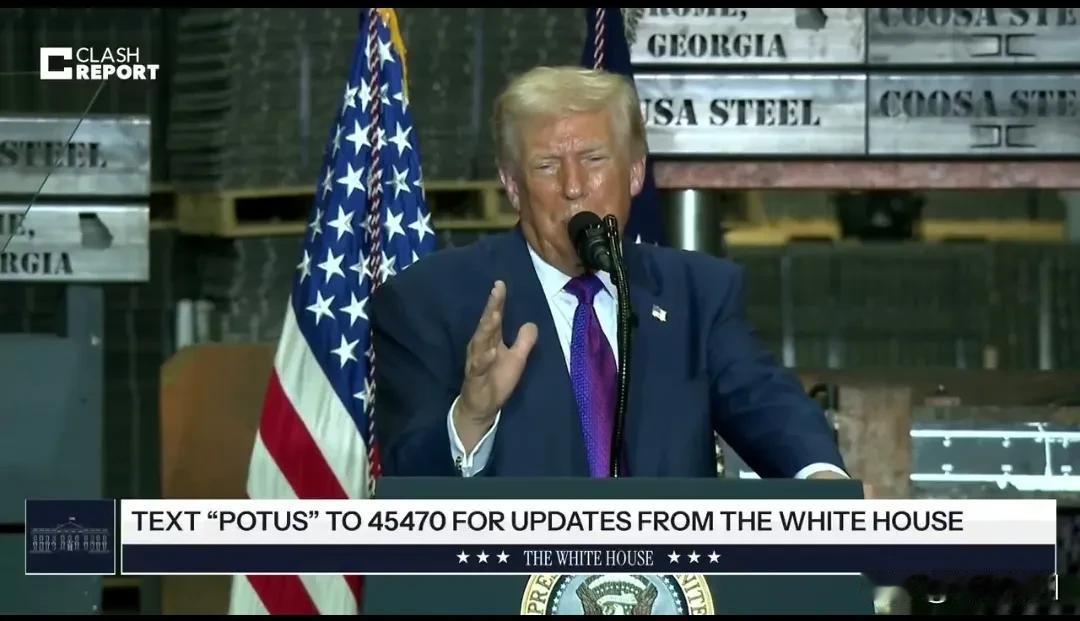 特朗普今天（北京时间2月20日）再次嘲讽马克龙：
我说：“伊曼纽尔，你得把（药品