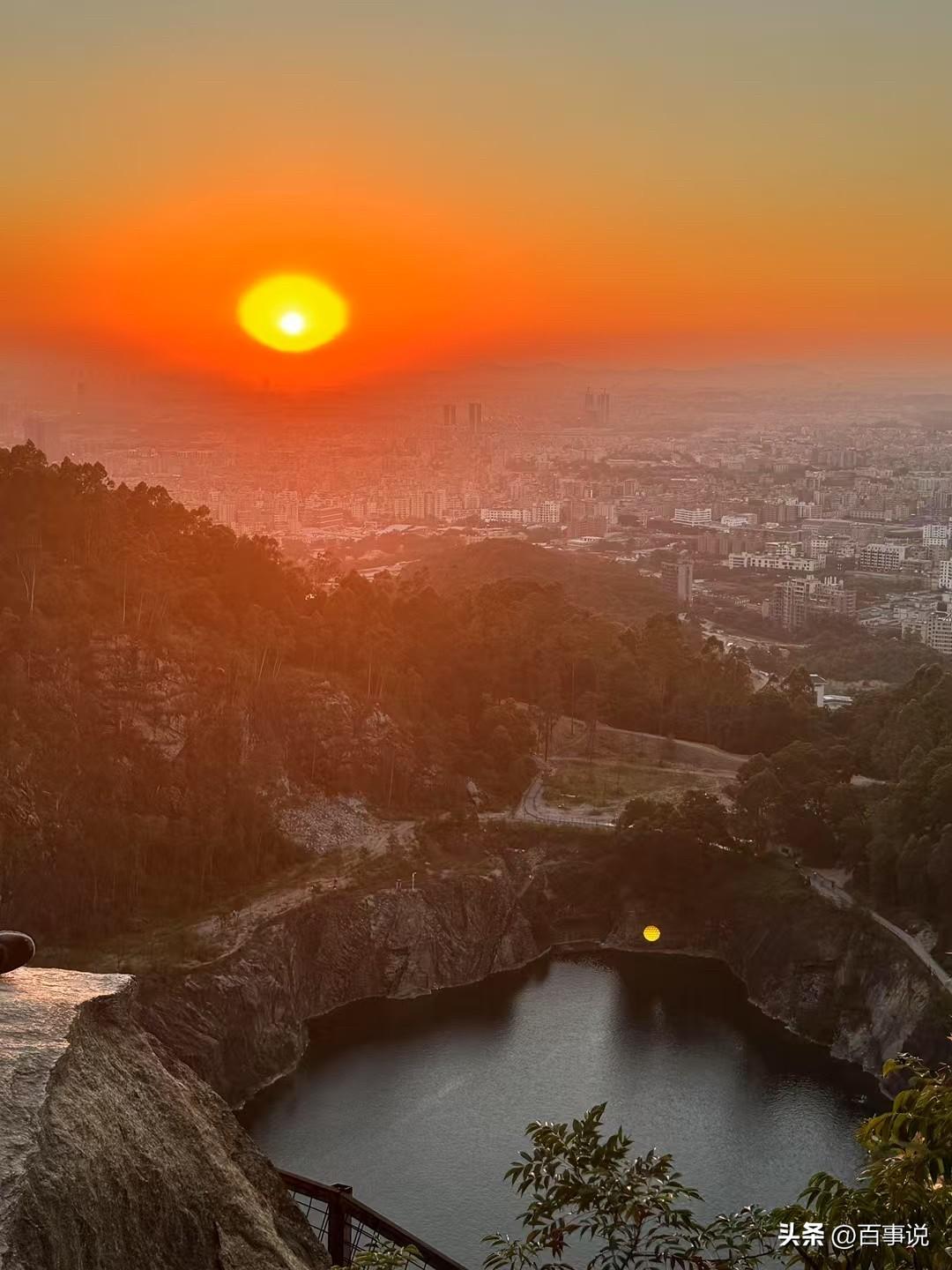 做人，要有城府
​​1、一定要少说话，少说话，少说话。
2、慢，扛得住沉默。
3