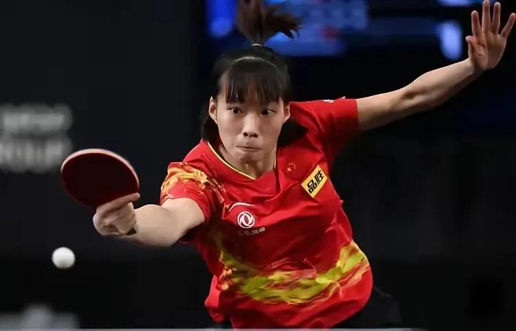 石洵瑶打削球手有两下子！斯科普里挑战赛，石洵瑶先后遭遇两名削球手，一个是瑞典的琳