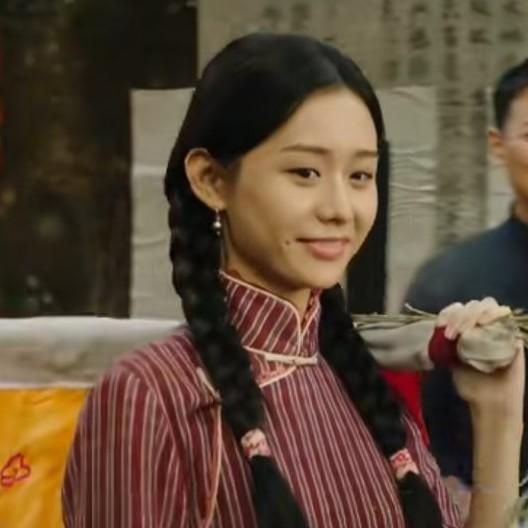 “上邪，我欲与君相知，长命无绝衰。山无陵，江水为竭，冬雷震震，夏雨雪，天地合，乃