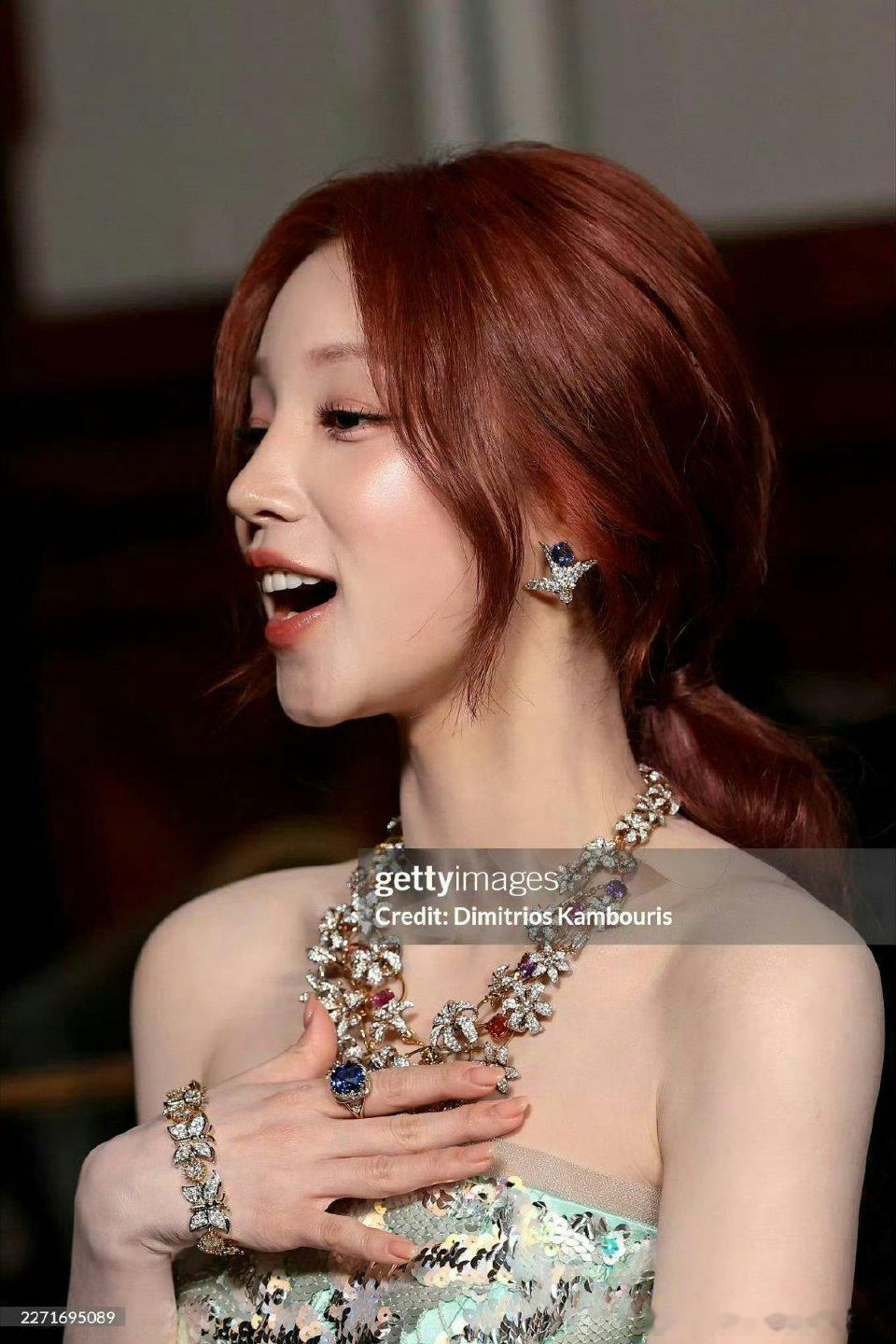 宋雨琦朴彩英G社生图朴彩英宋雨琦活动生图G社是宋雨琦的站姐吧活动生图太出圈，真实