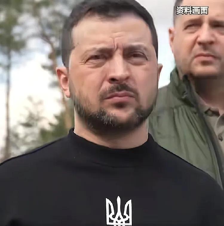 俄乌新轮冲突再次开启！
就在刚刚，俄一军火库遭到了乌军袭击，进而发生了爆炸，乌方