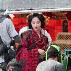 最近的天气又热又闷的 ​​​