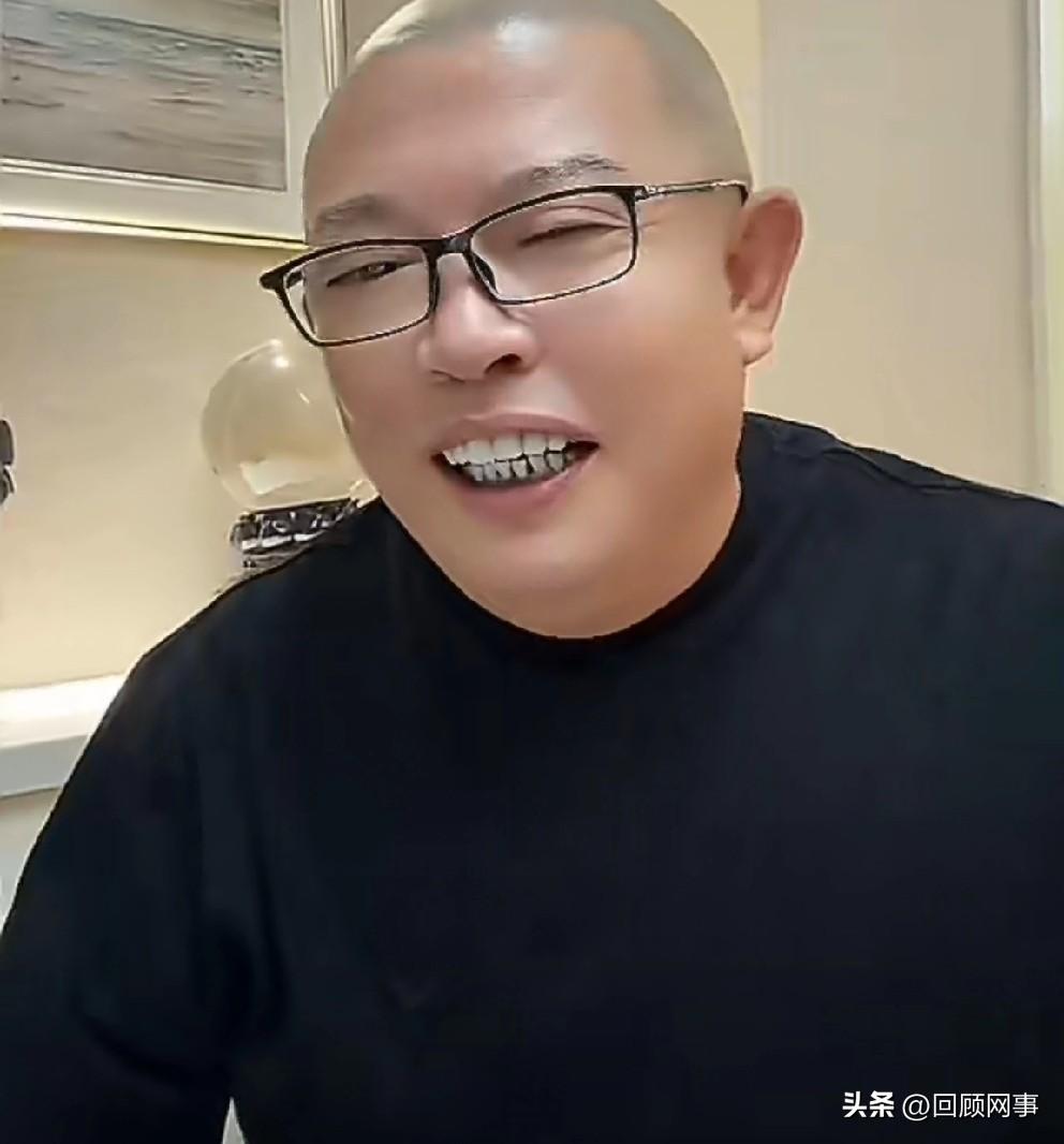 二驴爸回应和三驴妈分手，不是离婚！

                 各自安好