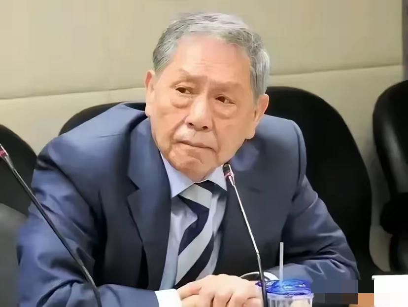 帅化民硬刚日本挑衅：敢闯台海，中方就派舰队对等反制！

台湾退役中将帅化民说：这