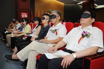 300位嘉宾看中国无障碍展览，这次要主提决议不只是走个过场
据新华社报道，在联合