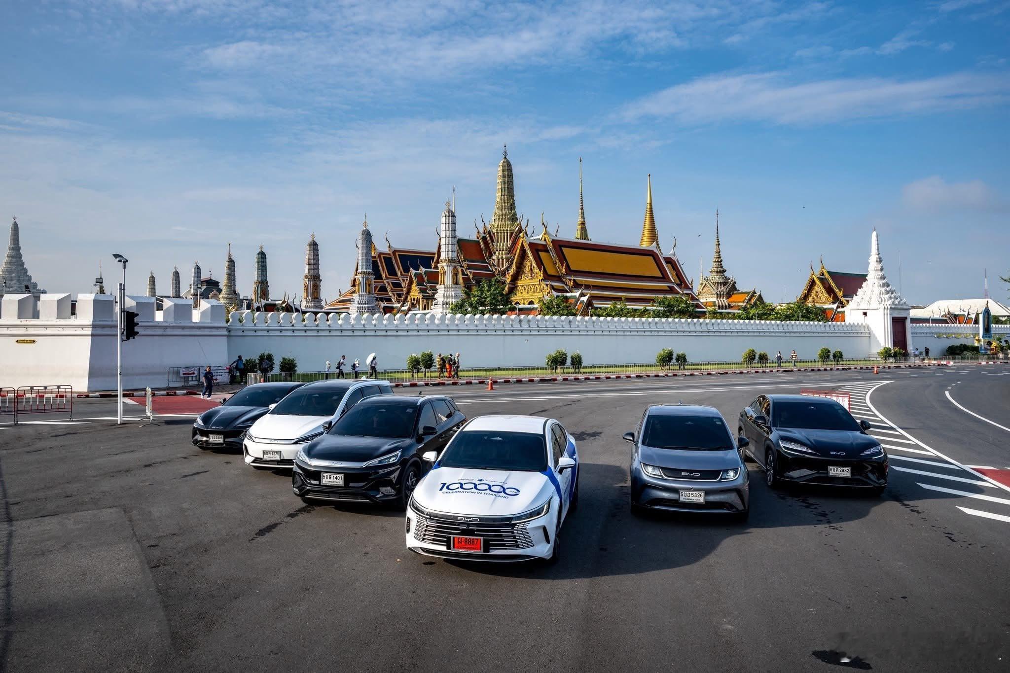 [666]比亚迪泰国交付第100000辆车！泰国前副总理、泰中友好协会会长功·塔