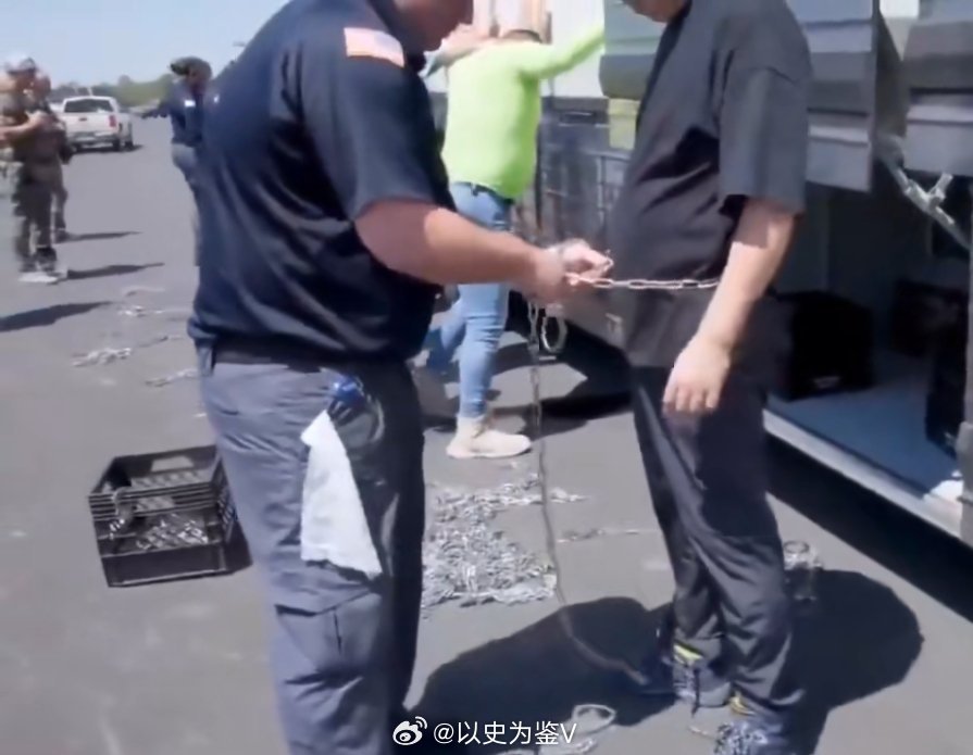 韩国感觉后脑勺被打了一闷棍这话说的……韩国有啥资格让美国背刺？还让美国打闷棍？美