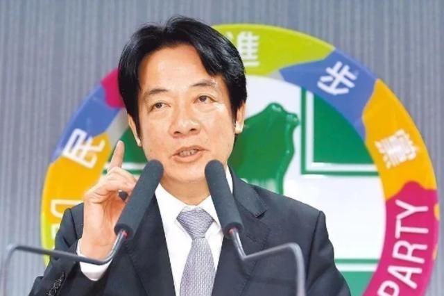 赖清德表示，大陆称“中华人民共和国台湾省”，把台湾说成中国的一部分，这样“并吞”