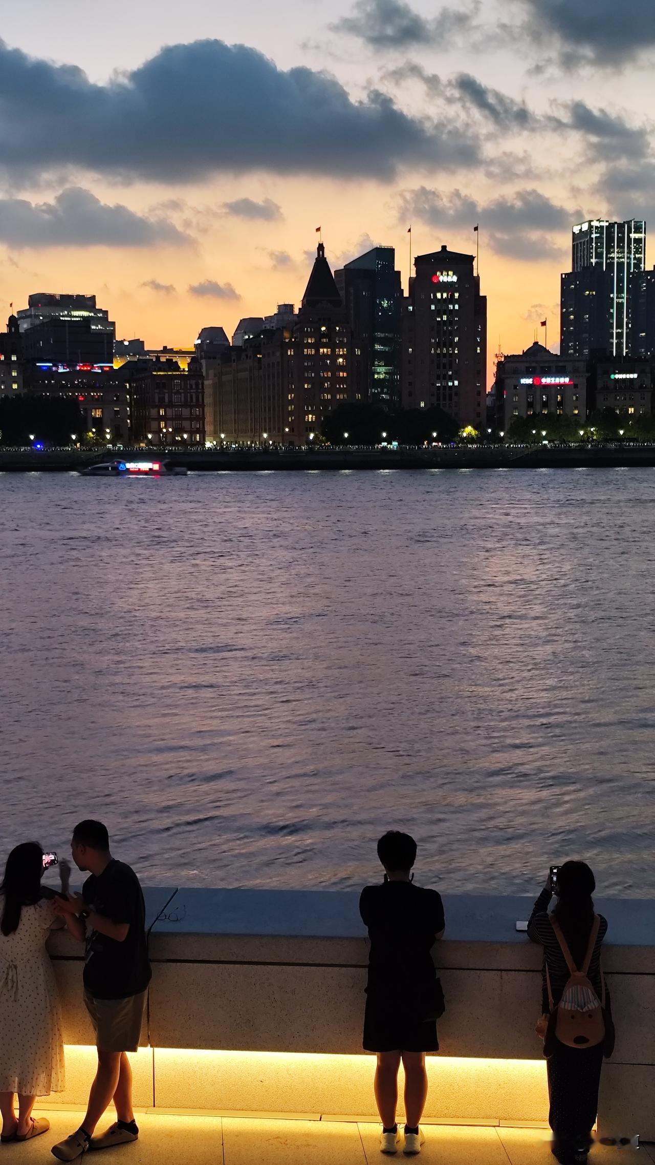 晒图笔记大赛黄昏的外滩
