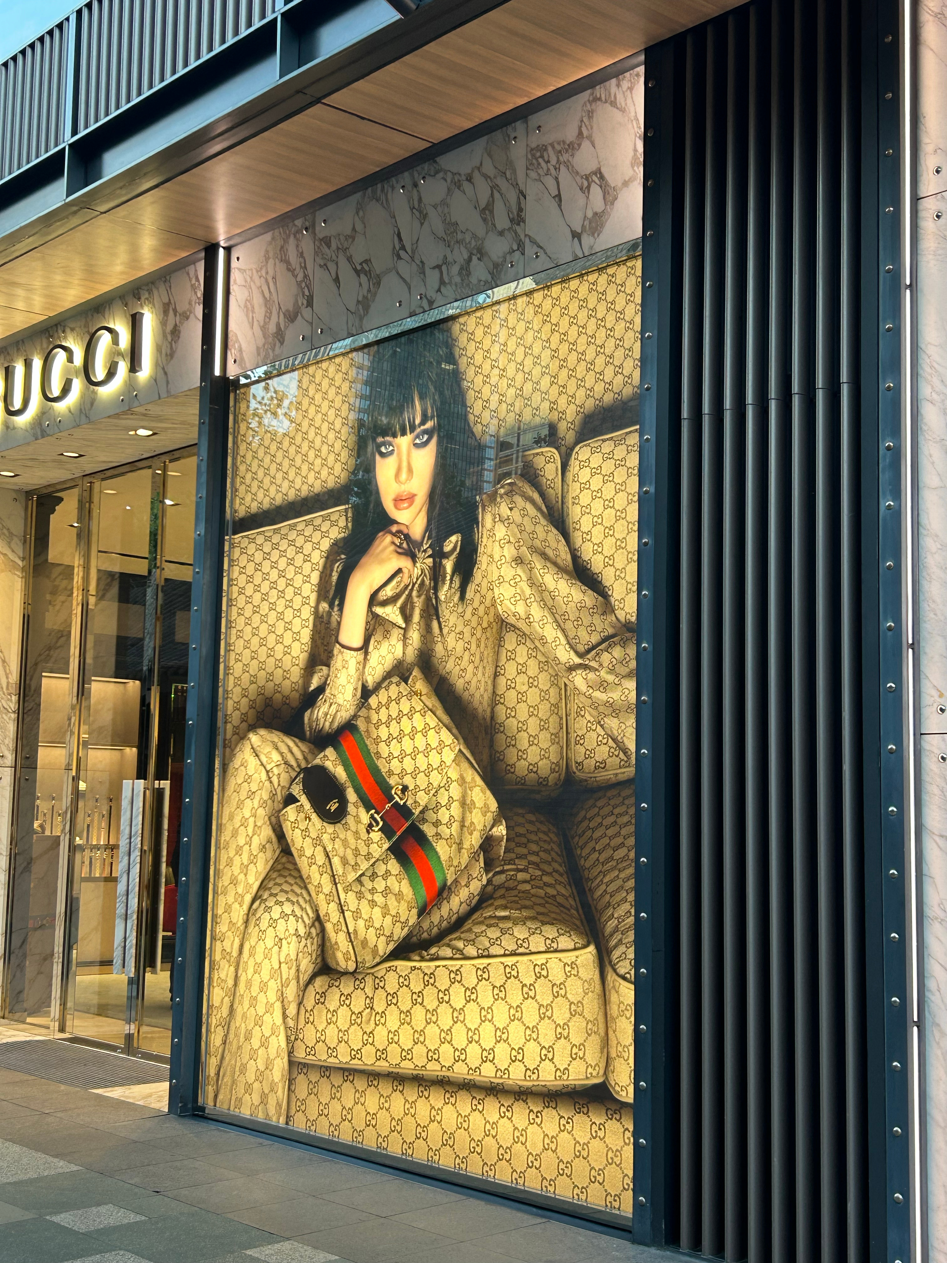 成都春熙路GUCCI打卡🩵 