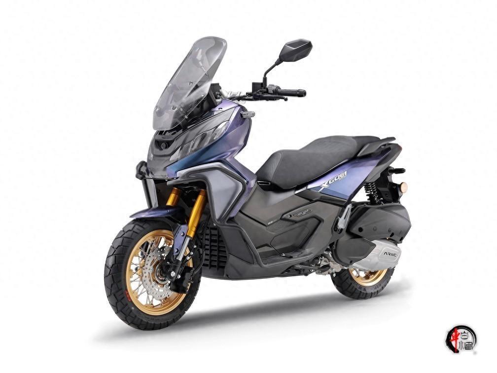 力刻摩托推出首款ADV跨界踏板——戈壁Gobi250，以14999元起（高配15