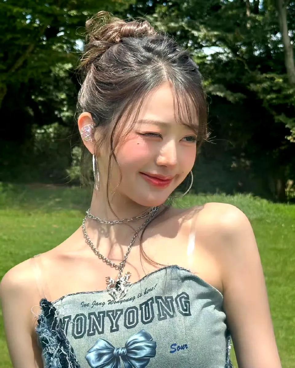 #寻找热爱表达的你#张元英真的是天使的脸庞，妖精的身材，这蚂蚁腰筷子腿，难怪那么