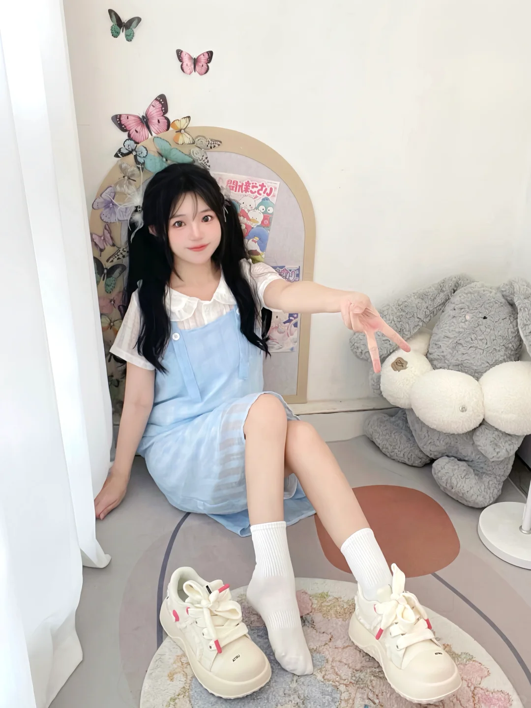 就是爱穿小白袜៸៸᳐⦁⩊⦁៸៸᳐ ੭ﾞ