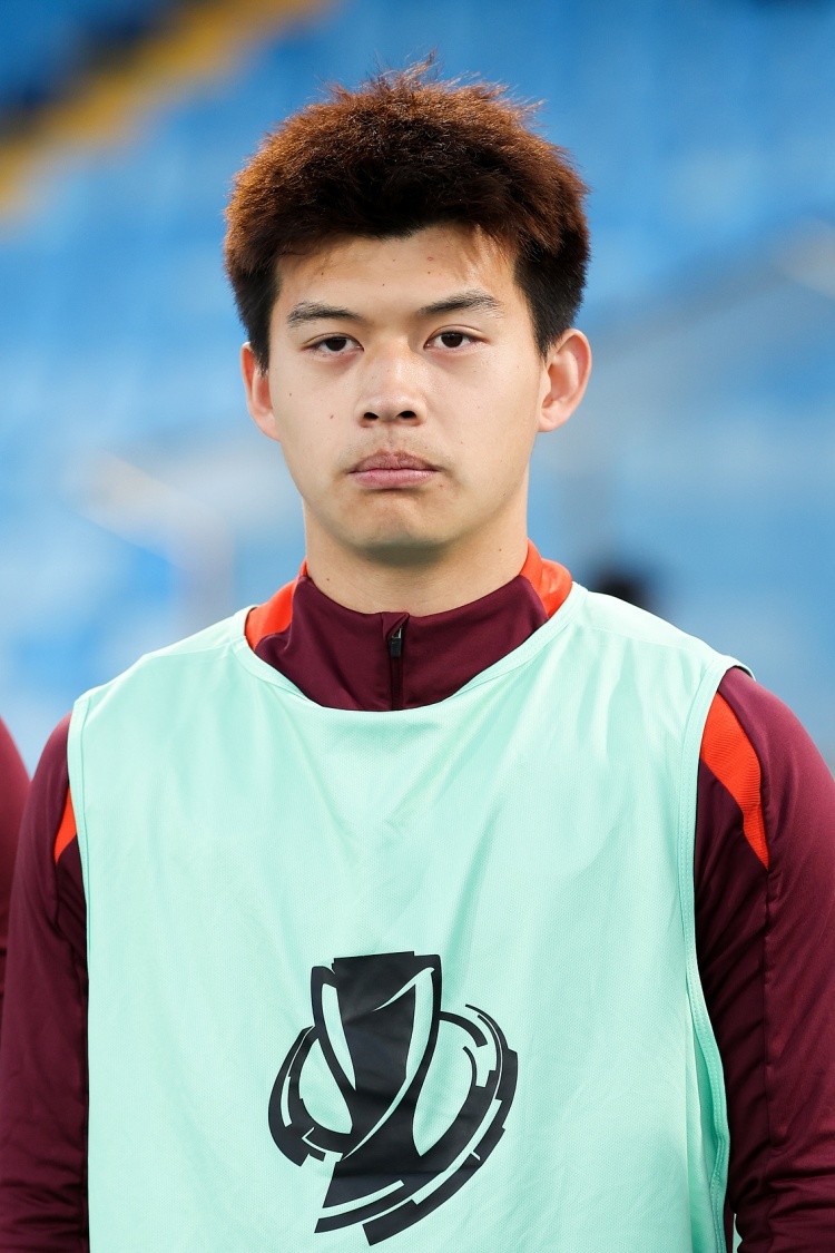 #U23国足队长刘浩帆已可以动球#今晚19:30，U23国足将在1/4决赛中对阵