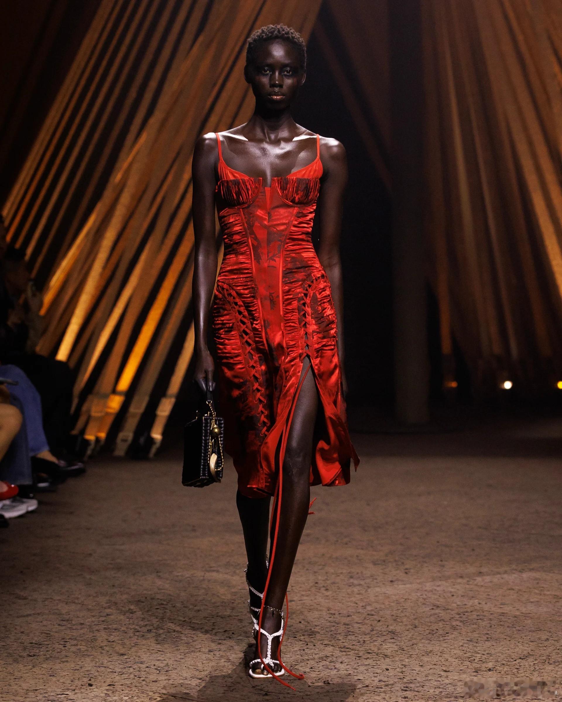 alexander mcqueen 2026 ss 2 